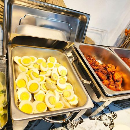 Salaam Suites Hotel Kota Bharu Zewnętrze zdjęcie